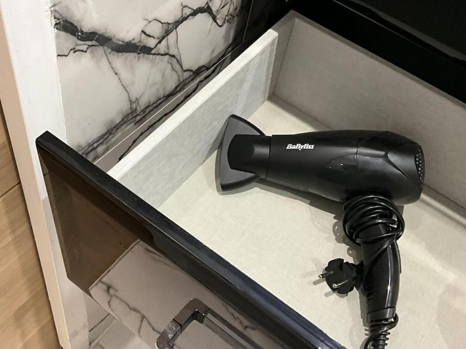 Ks Paris Studio Appart Near Station Gare Du Nord And Gare De L Est Екстериор снимка
